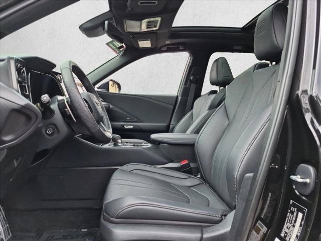 Used 2025 Lexus TX 350 AWD w/ Technology Package image 16