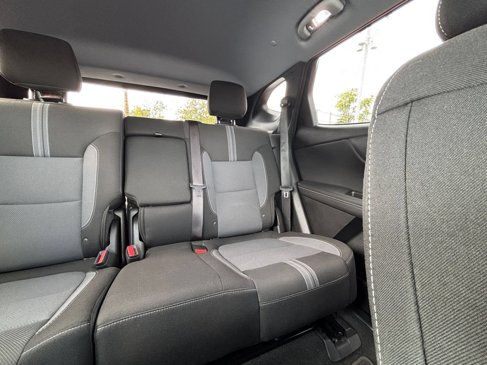 Used 2026 Chevrolet Blazer LT FWD image 37