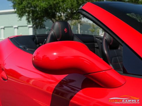 Used 2015 Ferrari California T image 69