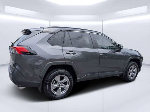 Used 2024 Toyota RAV4 XLE FWD image 3
