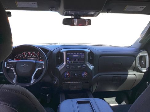 Used 2022 Chevrolet Silverado 1500 RST w/ LPO, Blackout Package AWD/4WD image 10