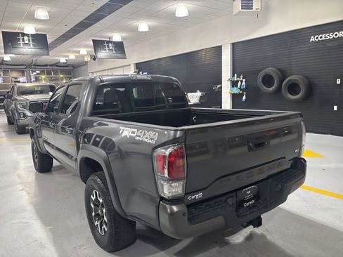 Used 2021 Toyota Tacoma TRD Off-Road w/ Technology Package AWD/4WD image 6