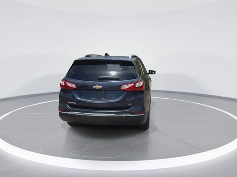 Used 2018 Chevrolet Equinox LT w/ Sun & Infotainment Package FWD image 10