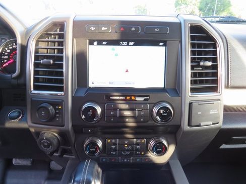 Used 2017 Ford F150 Raptor w/ Equipment Group 802A Luxury image 31