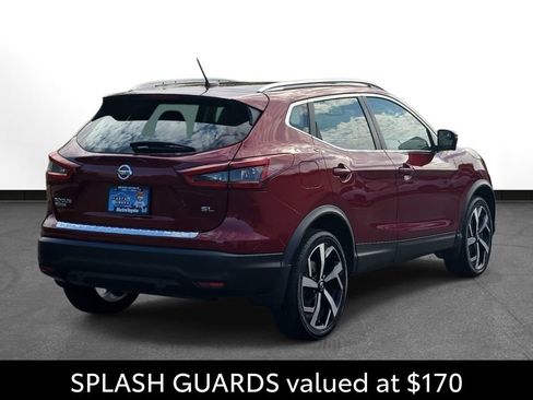 Used 2021 Nissan Rogue Sport SL w/ Premium Package FWD image 6