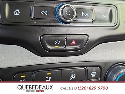 Used 2024 GMC Terrain SLE FWD image 24