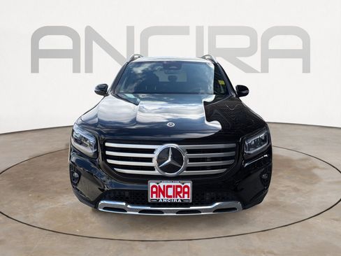 Used 2024 Mercedes-Benz GLB 250 4MATIC image 5