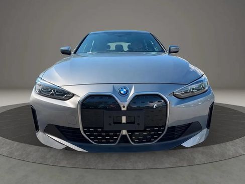 Used 2023 BMW i4 eDrive35 RWD image 2