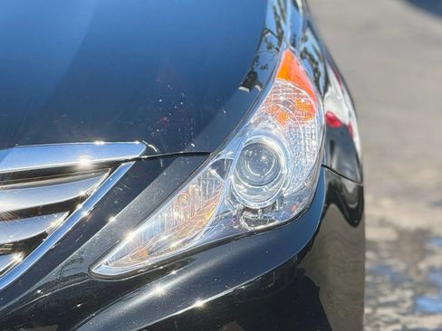 Used 2013 Hyundai Sonata Limited image 26