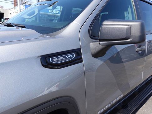 Used 2023 GMC Sierra 1500 Pro w/ Graphite Edition AWD/4WD image 10