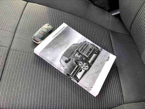 Used 2016 Ford F150 XLT w/ Equipment Group 302A Luxury image 15