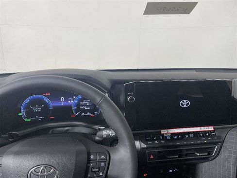 New 2026 Toyota Camry XLE image 16