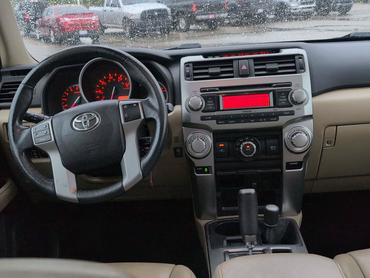 Used 2011 Toyota 4Runner SR5 w/ Premium Pkg w/Leather AWD/4WD image 14