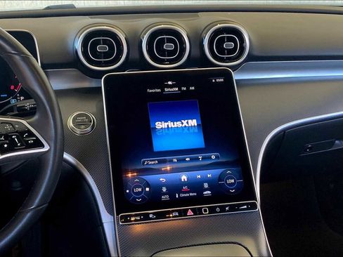 Used 2024 Mercedes-Benz C 300 4MATIC Sedan image 6