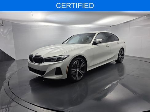 Used 2023 BMW 330i Sedan w/ Driving Assistance Package RWD image 8