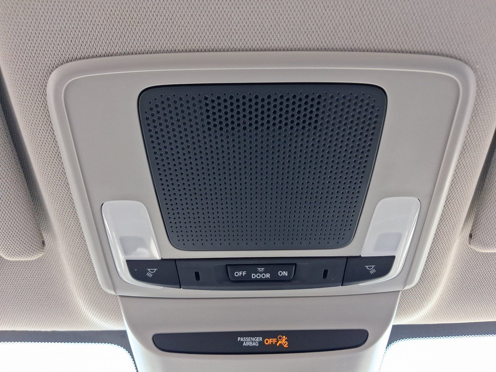 Used 2025 Honda HR-V LX image 27