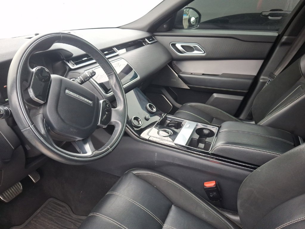 Used 2020 Land Rover Range Rover Velar R-Dynamic S AWD/4WD image 9