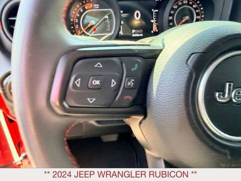 Used 2024 Jeep Wrangler Unlimited Rubicon AWD/4WD image 24