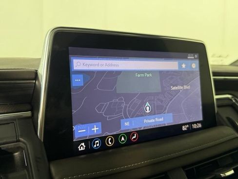 Used 2021 GMC Yukon SLT w/ SLT Premium Package RWD image 16