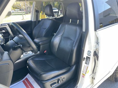 Used 2018 Toyota 4Runner Limited image 11