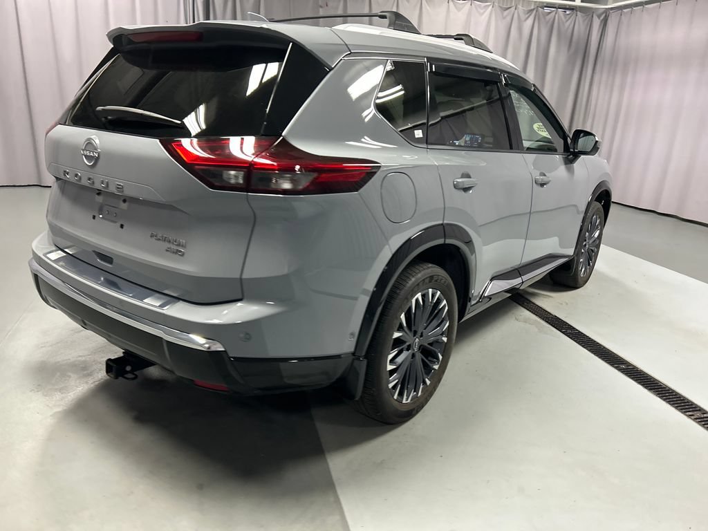 Used 2024 Nissan Rogue Platinum AWD/4WD image 7