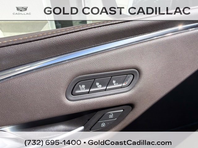 Certified 2023 Cadillac Escalade ESV Premium Luxury w/ Performance Package AWD/4WD image 22