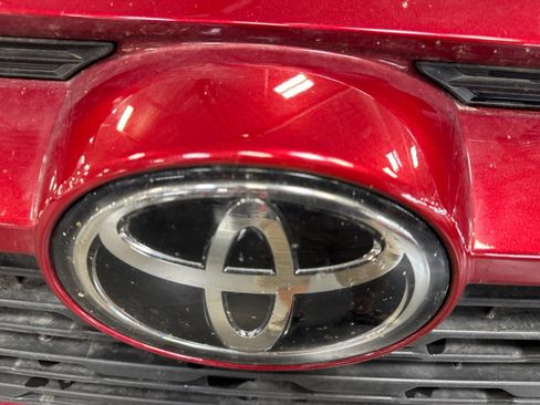 Used 2025 Toyota RAV4 XLE Premium w/ Weather Package FWD image 21