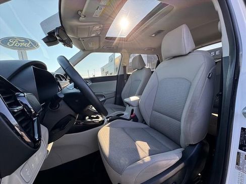 Used 2023 Kia Soul EX FWD image 15