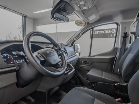 Used 2025 Ford Transit 250 Low Roof w/ Exterior Upgrade Package RWD image 6