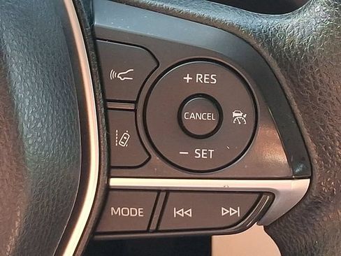 Used 2023 Toyota Camry LE FWD image 22