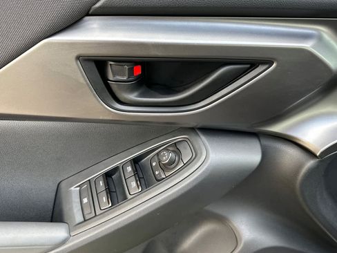 Certified 2025 Subaru Impreza 2.0i image 10