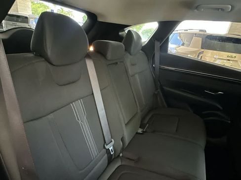 Used 2024 Hyundai Tucson SEL FWD image 13