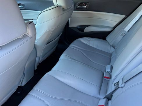 Used 2020 Acura ILX FWD image 14