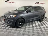 Used 2017 Kia Sorento LX w/ LX Convenience Package image 3