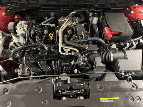 Used 2021 Nissan Altima 2.5 SR w/ SR Premium Package image 34