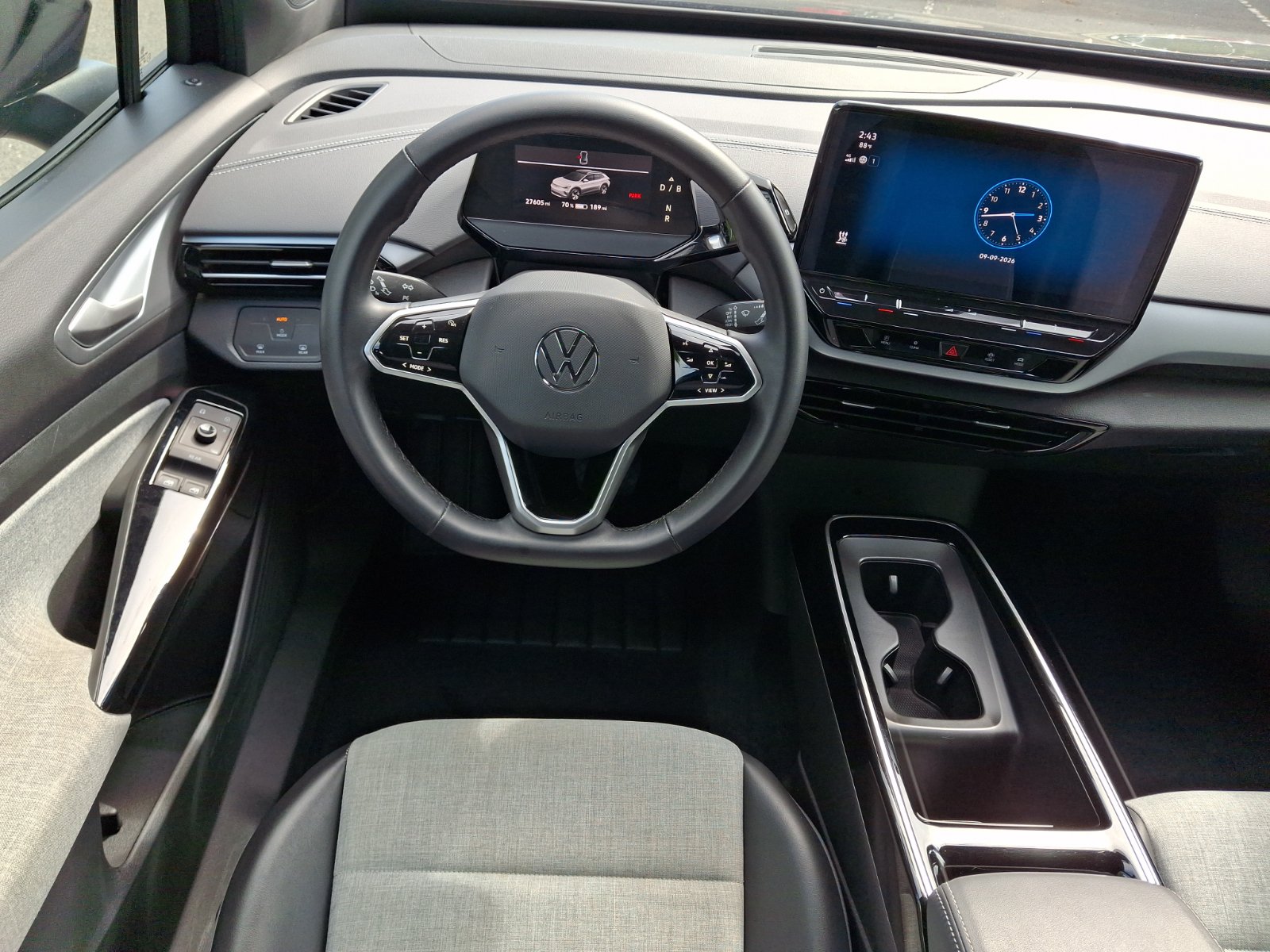 Used 2023 Volkswagen ID.4 Pro RWD image 12