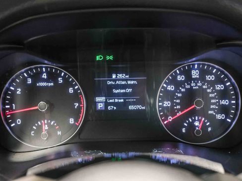 Used 2020 Kia Forte LXS FWD image 29