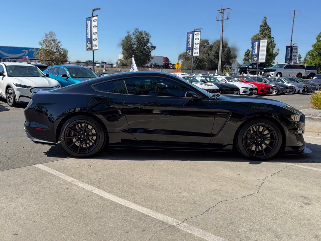 Used 2016 Ford Mustang Shelby GT350 w/ Technology Package RWD image 14