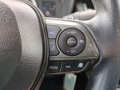 Used 2021 Toyota Corolla LE FWD image 23