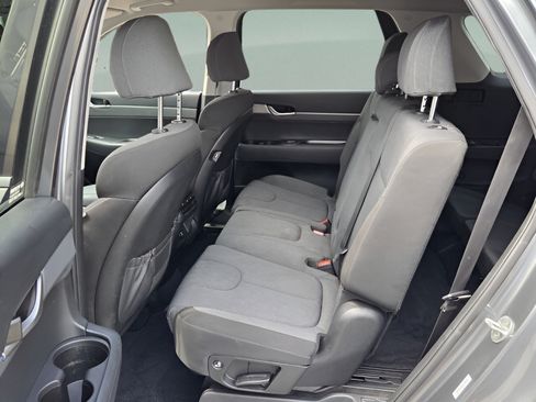 Used 2022 Hyundai Palisade SE FWD image 10
