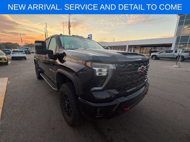 Certified 2025 Chevrolet Silverado 2500 ZR2 w/ Technology Package AWD/4WD image 6