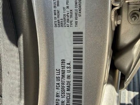 Used 2021 RAM 1500 Laramie w/ Laramie Southwest Edition AWD/4WD image 3