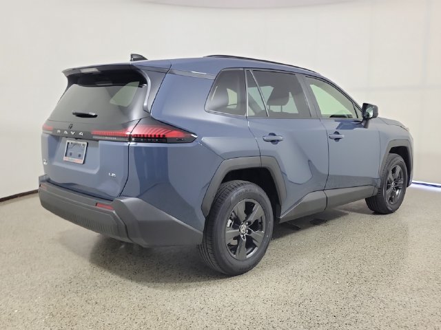 Used 2026 Toyota RAV4 LE AWD/4WD image 5