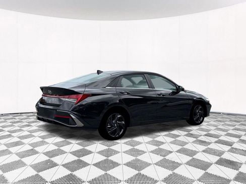 New 2026 Hyundai Elantra SEL Sport Premium FWD image 13