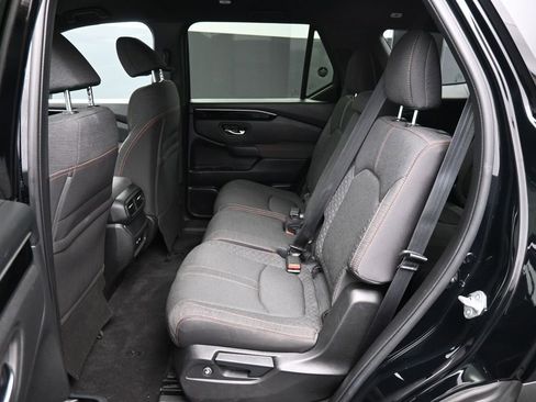 Used 2023 Honda Pilot Sport image 21