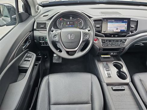 Used 2022 Honda Ridgeline RTL-E image 10