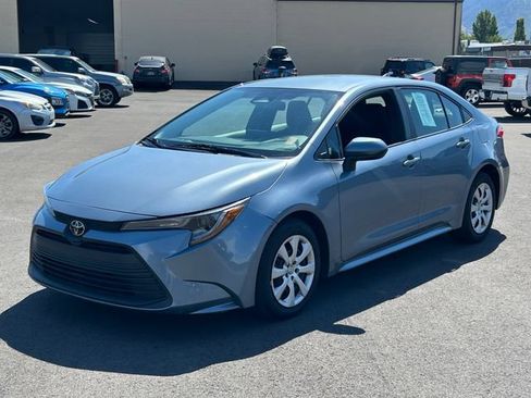 Used 2023 Toyota Corolla LE FWD image 9