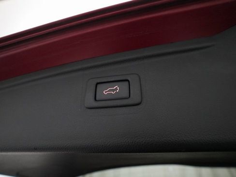 Used 2019 Subaru Outback 2.5i Limited w/ Protection Package #1 image 15