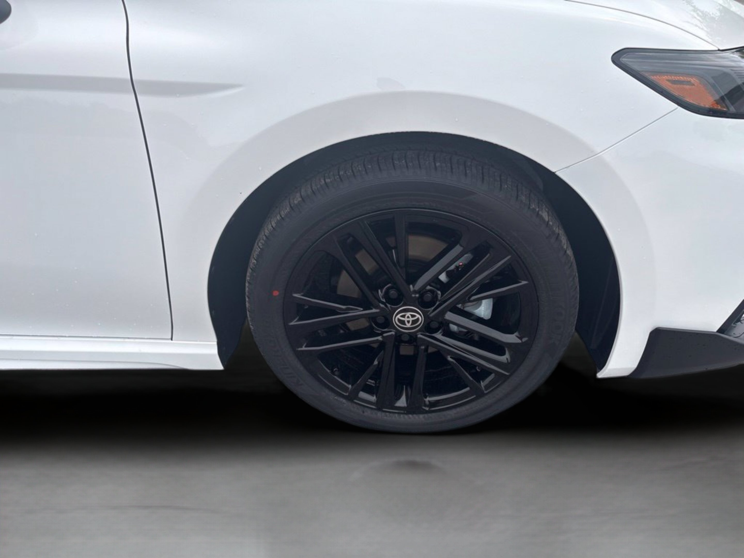New 2026 Toyota Camry SE FWD image 30