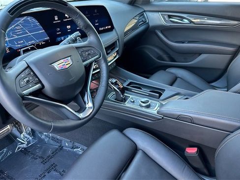 Used 2025 Cadillac CT5 Sport image 10